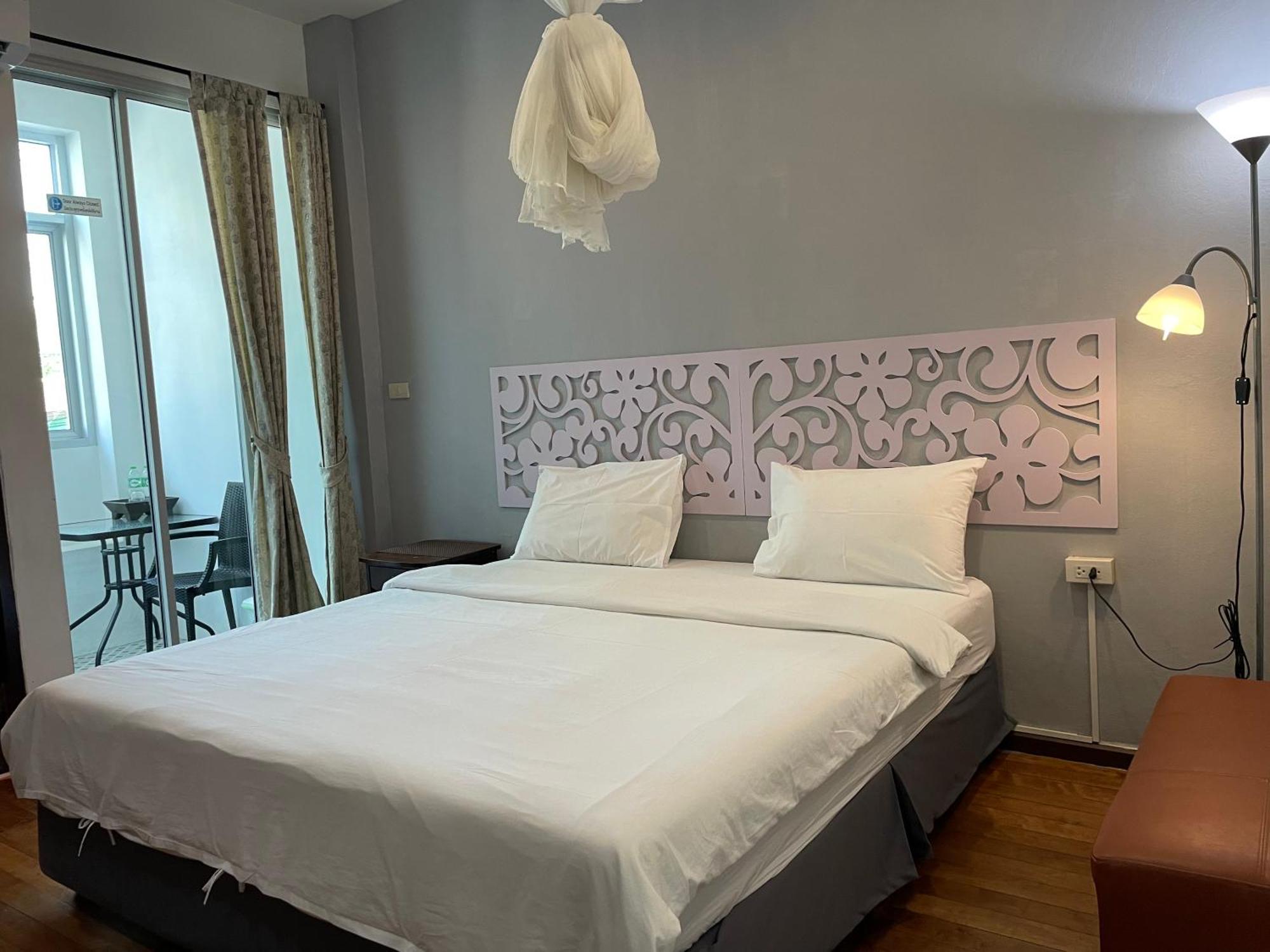 Nawaporn Place Phuket Exterior foto